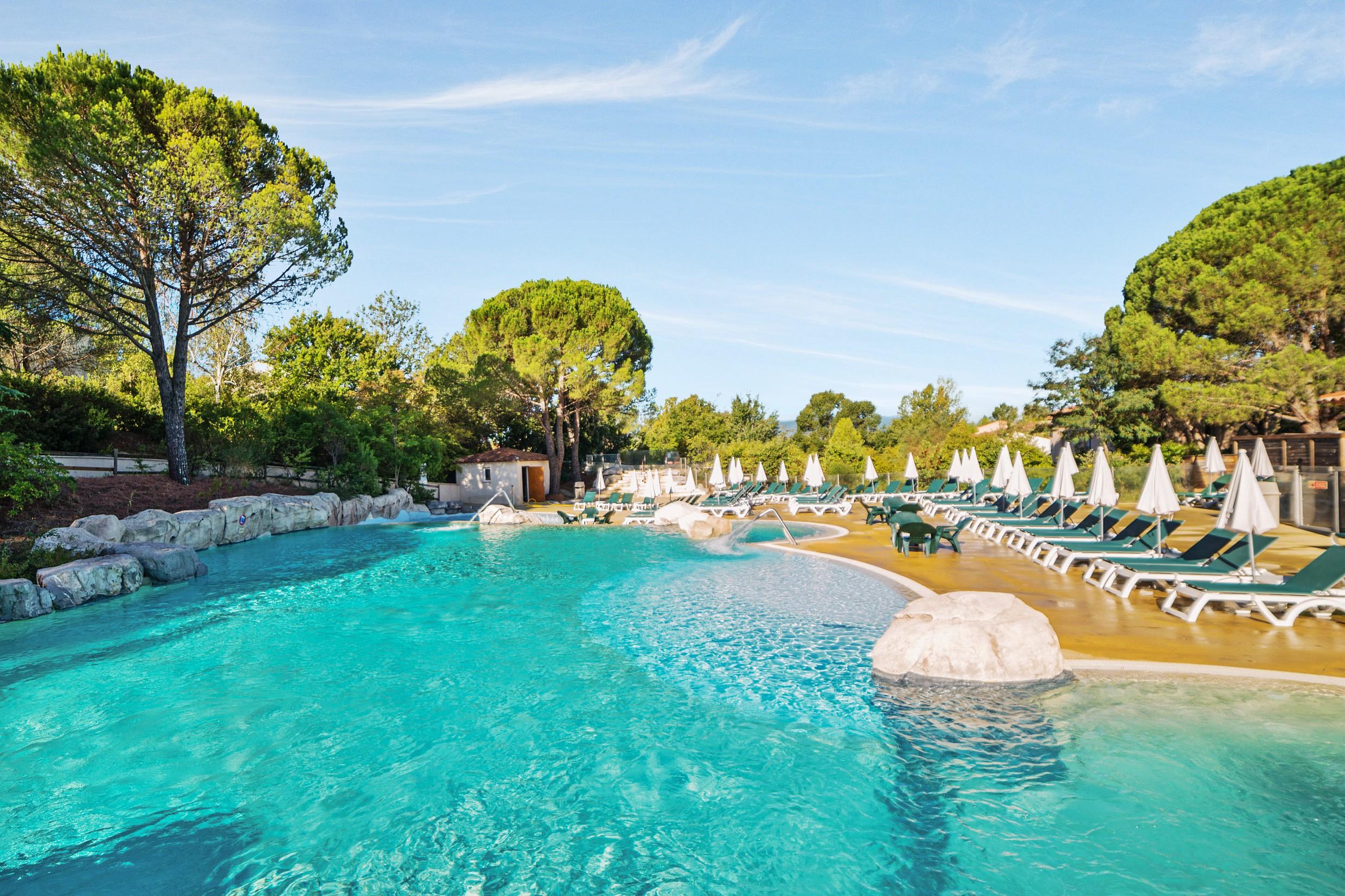 Sowell Family Le Vallon 3*