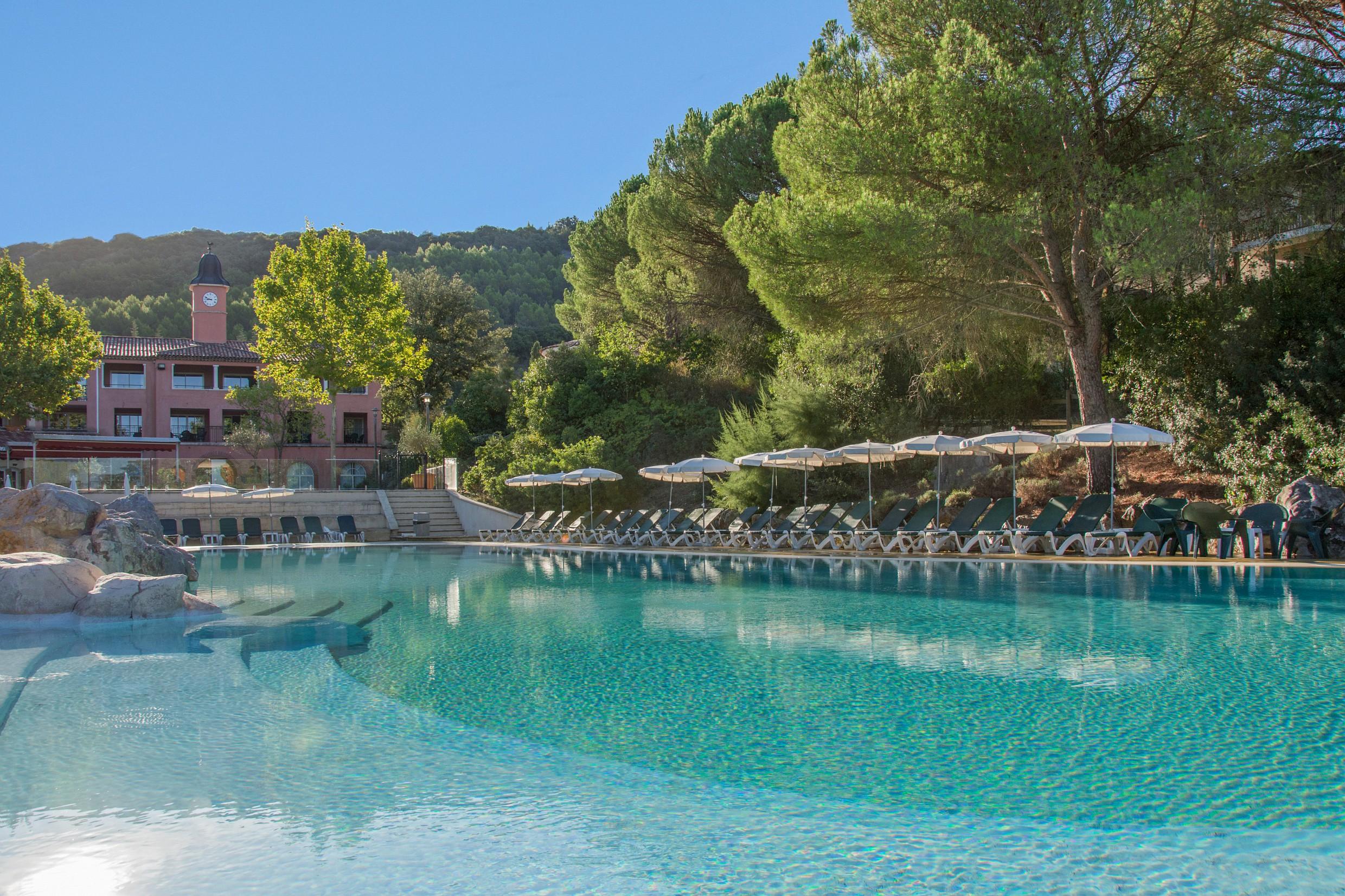 Sowell Family Le Vallon Hotel Grospierres